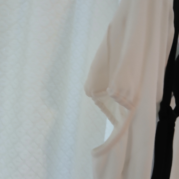 Eva Mendes for New York & Company White and Black Blouse - Picture 3 of 9